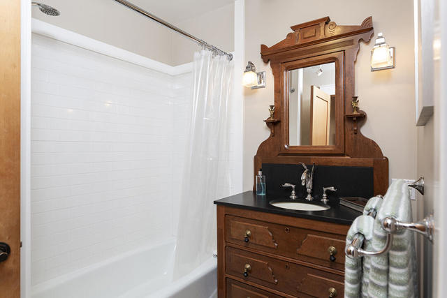 67931 Valley Vista Drive, Cathedral City CA: https://media.crmls.org/mediaz/40ba4cac-a9c4-4541-ad3c-9f518395e6ba.jpg