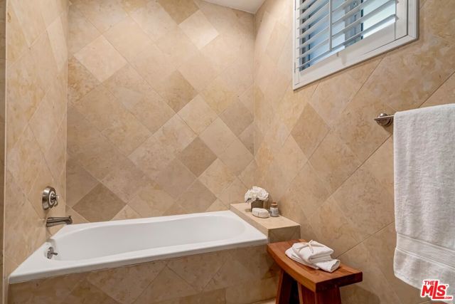 Drew Fenton | 16123 W SUNSET Boulevard Pacific Palisades CA | MLS: 7127198