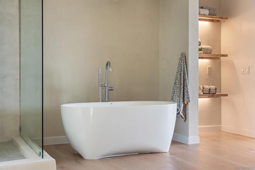 MLS #260014115SD image #29