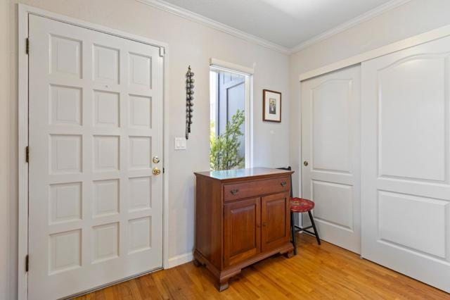 1096 Prevost Court, San Jose CA: https://media.crmls.org/mediaz/40baf704-9875-4321-b6ad-ee1c87a5c19c.jpg