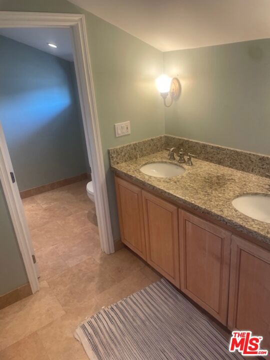 2660 Calle Abedul, Thousand Oaks CA: https://media.crmls.org/mediaz/40bb0ed3-a081-4104-b862-9265ef1748a5.jpg