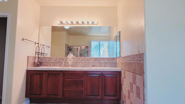 Image 23 of 39 For 4008 Madison Pointe Way