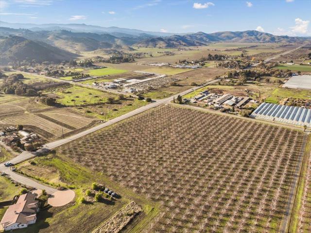 0 San Bruno Ave, Morgan Hill CA: https://media.crmls.org/mediaz/40bfe569-649e-4abb-9ee9-a90ae4244e63.jpg