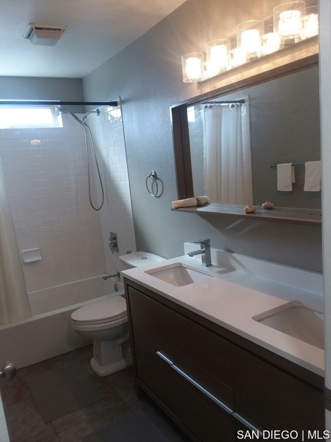 Image 9 of 14 For 1756 Essex St  Unit 311