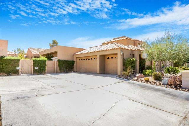 23 Pine Valley Drive, Rancho Mirage CA: https://media.crmls.org/mediaz/40c2cc0c-419d-4cad-902e-0805553a73fa.jpg