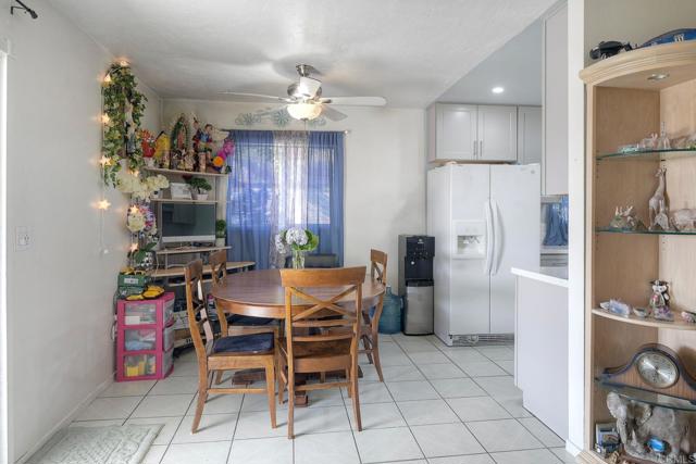 Detail Gallery Image 11 of 26 For 4123 Jonathon St, Oceanside,  CA 92056 - 3 Beds | 2 Baths