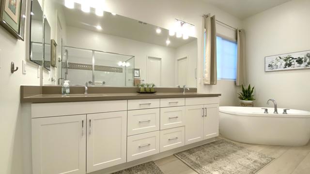 Image 26 of 42 For 3461 Via Leonardo