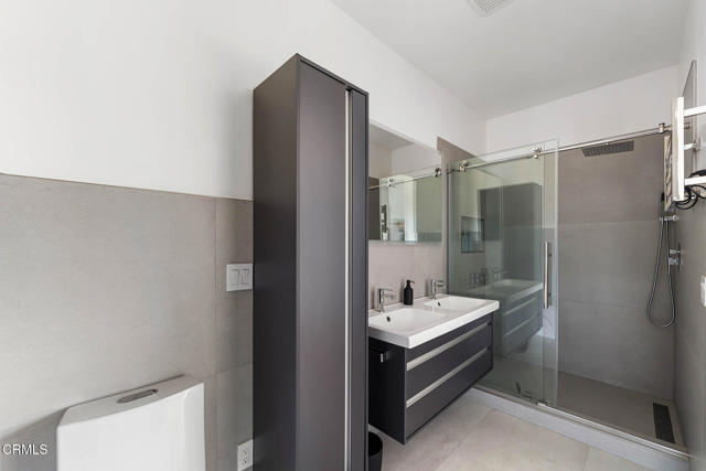 167 Westpark Court, Camarillo CA: https://media.crmls.org/mediaz/40c46b80-c08e-4c9a-a615-d18c51ae09cc.jpg