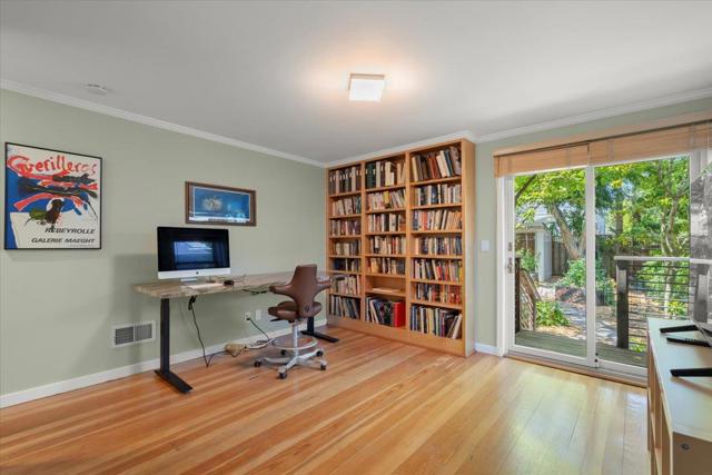 734 Oregon Avenue, San Mateo CA: https://media.crmls.org/mediaz/40c474dc-52dd-4d39-ae9f-b997412c8430.jpg