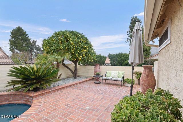 3294 Sierra Drive, Westlake Village CA: https://media.crmls.org/mediaz/40c4d0e5-8f68-4989-b4fe-a48d1336a00b.jpg