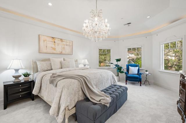 400 Alameda, San Carlos CA: https://media.crmls.org/mediaz/40c54f5b-1448-4322-a145-f6e691b2045f.jpg