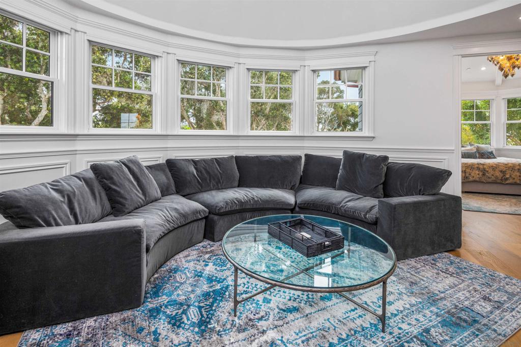 MLS #250001296SD img 31