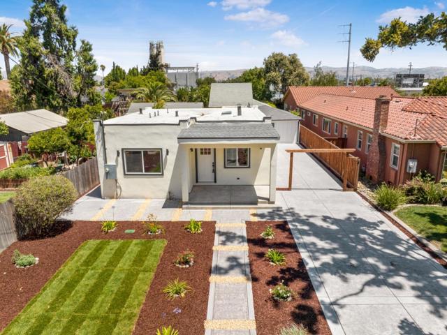 730 Laurel Street, San Jose CA: https://media.crmls.org/mediaz/40c676f2-c82d-4db8-a65c-45732d24885f.jpg