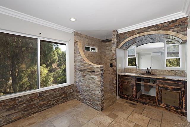 Detail Gallery Image 17 of 46 For 10957 Horizon Hills Dr, El Cajon,  CA 92020 - 4 Beds | 2 Baths