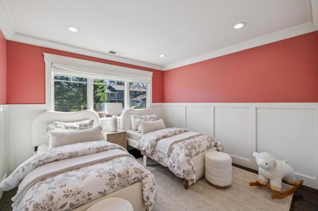 Image 25 of 49 For 1030 Deanna Drive