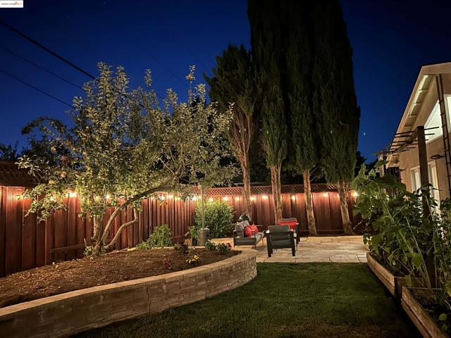 1443 Phantom Ave, San Jose CA: https://media.crmls.org/mediaz/40c8069c-3b25-4d84-a407-f3e78d448dc6.jpg