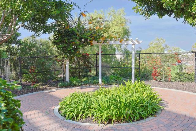 3887 Pell Place, San Diego CA: https://media.crmls.org/mediaz/40c8fdb3-4050-4c1f-981b-67c596cc99f7.jpg