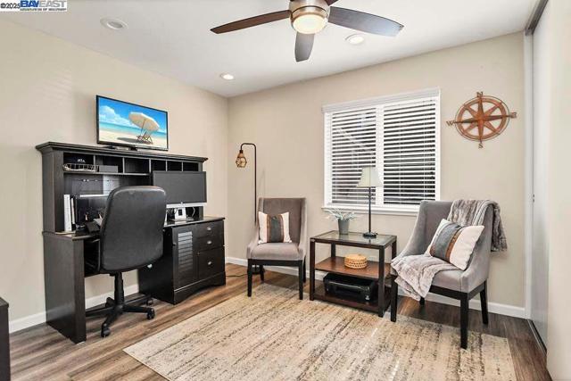 1864 Dune Point Way, Discovery Bay CA: https://media.crmls.org/mediaz/40c9554c-84ae-4046-b641-c49e41f8491d.jpg
