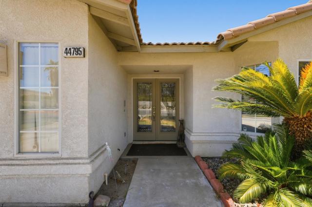 44795 Cabrillo Avenue, Palm Desert, CA 92260