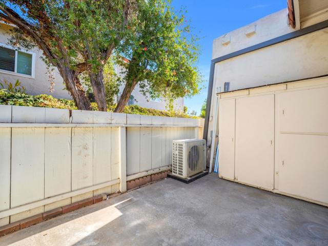 12426 Rios Rd, San Diego, California 92128, 2 Bedrooms Bedrooms, ,1 BathroomBathrooms,Condominium,For Sale,Rios Rd,250017073SD