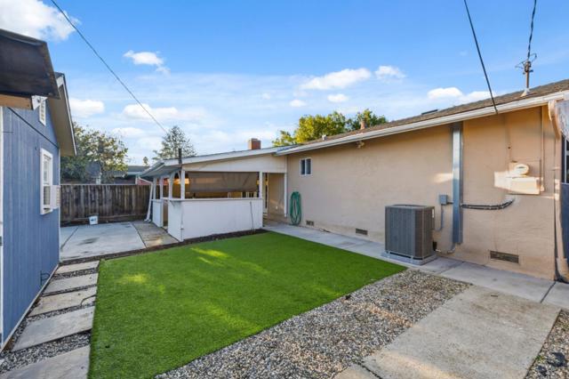 3224 Mount Rainier Drive, San Jose CA: https://media.crmls.org/mediaz/40cb666b-84b7-4c4d-9866-57b495853089.jpg