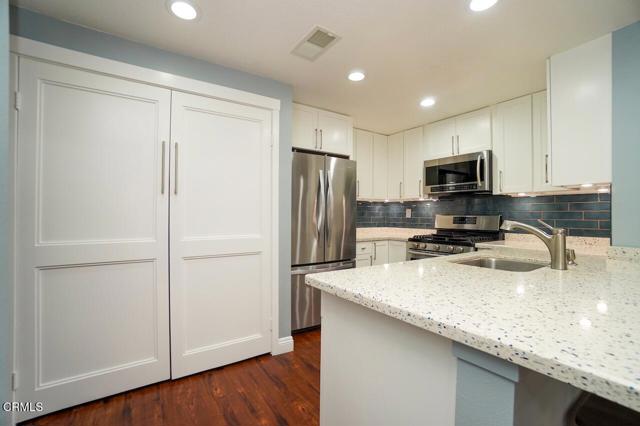 Detail Gallery Image 11 of 29 For 2005 Blackberry Cir, Oxnard,  CA 93036 - 1 Beds | 1 Baths