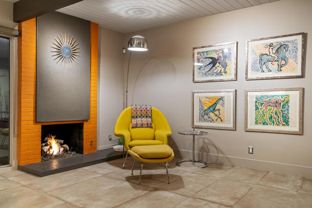 212 N Jill Circle, Palm Springs, CA 92262