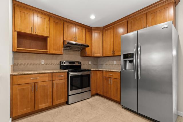 111 N San Tomas Aquino Road, Campbell CA: https://media.crmls.org/mediaz/40cc9a87-db0e-4b6b-87ee-b2c9adfce8a4.jpg