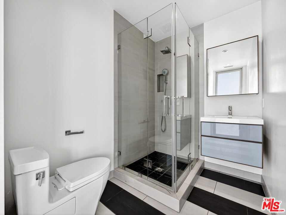 MLS #26986619 image #24