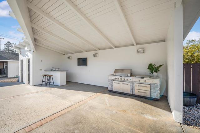 2135 Diana Avenue, Morgan Hill CA: https://media.crmls.org/mediaz/40d082f6-3f6d-4cf1-a7f4-4c8cf75b14f5.jpg