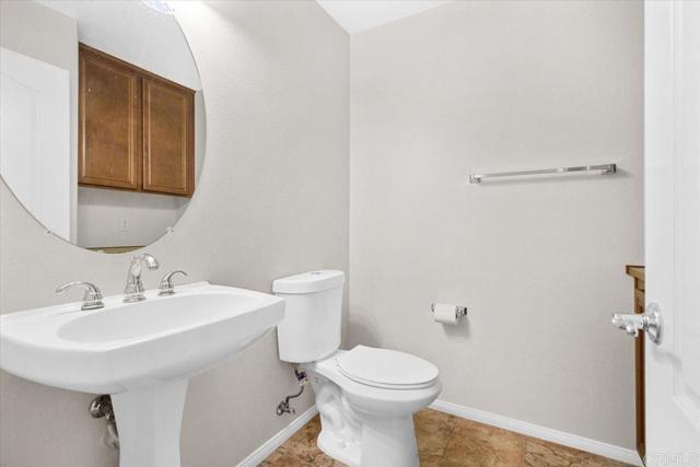 Detail Gallery Image 8 of 25 For 16903 New Rochelle Way, San Diego,  CA 92127 - 2 Beds | 2/1 Baths