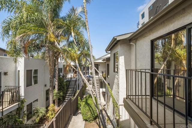 Detail Gallery Image 7 of 33 For 3935 Oregon St #6,  San Diego,  CA 92104 - 2 Beds | 2 Baths