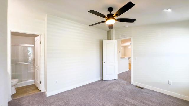 26814 S Mooney Boulevard, Visalia CA: https://media.crmls.org/mediaz/40d172a2-5e2a-4637-9522-5707db0f5417.jpg