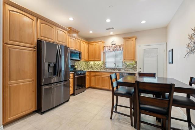Detail Gallery Image 36 of 57 For 23406 Oakely Pl., Ramona,  CA 92065 - 7 Beds | 4 Baths