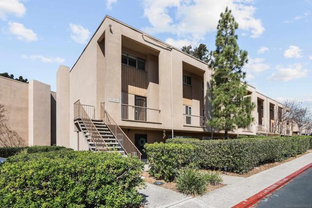 5700 Baltimore Dr, La Mesa CA: https://media.crmls.org/mediaz/40d3188e-5338-4c4e-98e1-49bdebc60c6d.jpg