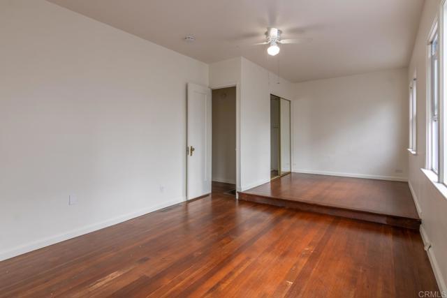 Image 10 of 32 For 1056 Lincoln Avenue