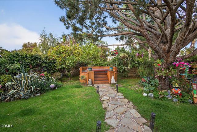 2314 Arcadian Shores Trail, Oxnard CA: https://media.crmls.org/mediaz/40d7b623-292a-43e6-b654-30252250b66c.jpg