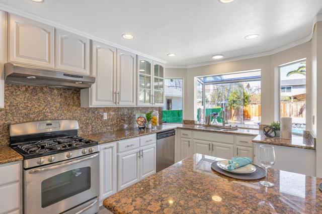 Image 18 of 48 For 1513 Shinn Court