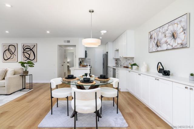 16656 Orilla Dr, San Diego CA: https://media.crmls.org/mediaz/40da61c4-5788-44b0-94b7-9f190663ef70.jpg