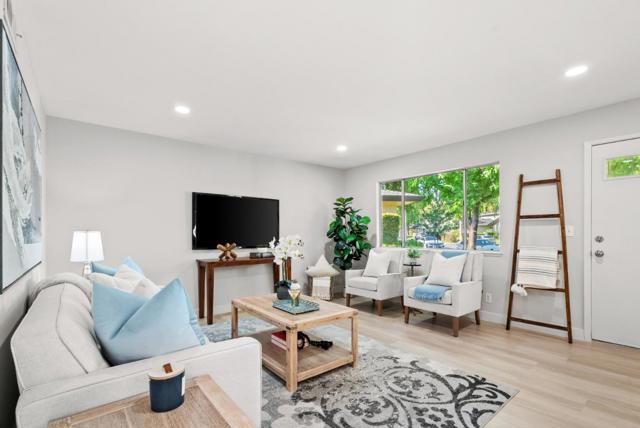 297 Watson Drive, Campbell CA: https://media.crmls.org/mediaz/40da7603-9add-4125-8e95-fb20d8292c76.jpg