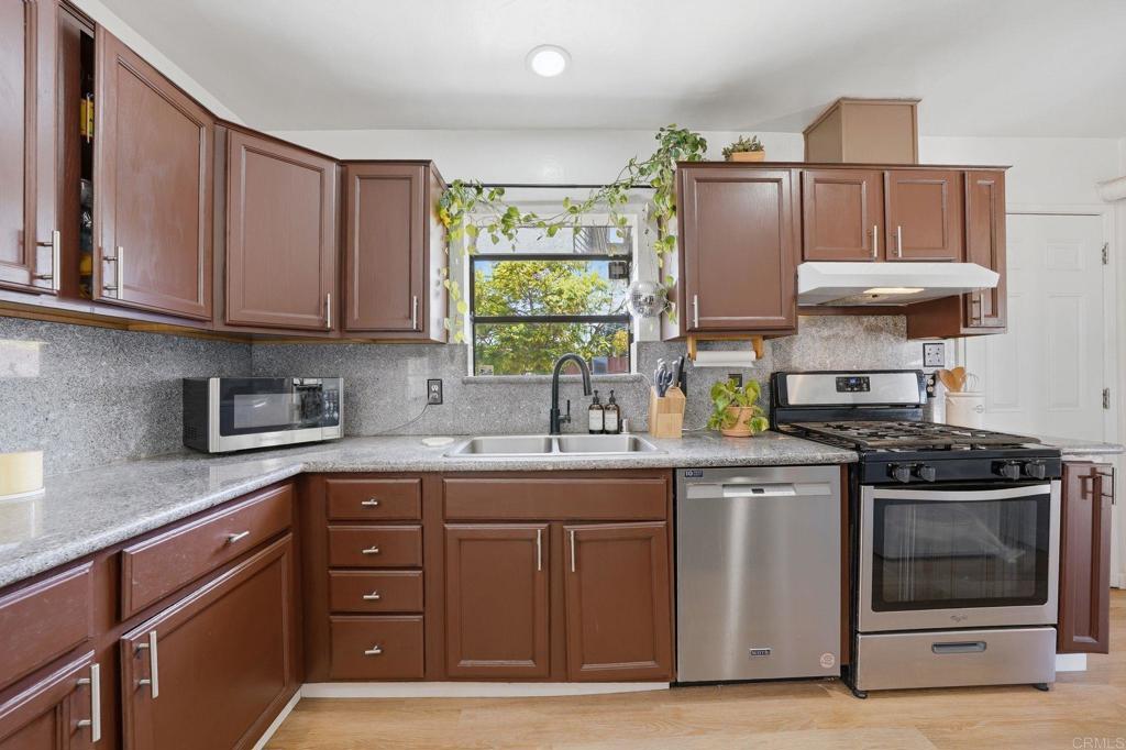 6602 Crawford Street - photo 16