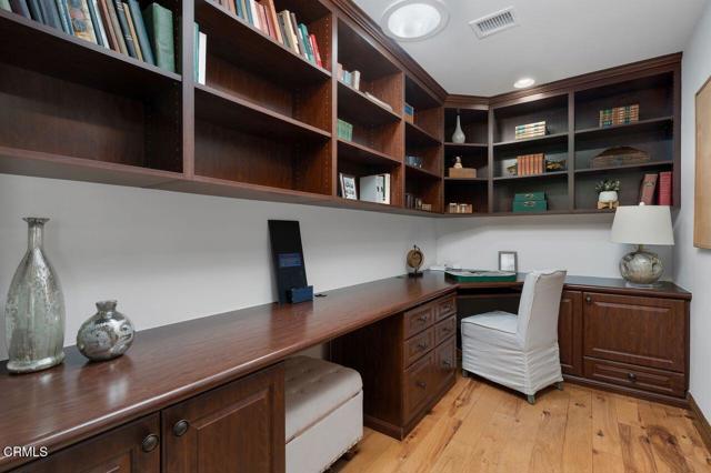 Detail Gallery Image 22 of 36 For 4008 Mariner Cir, Westlake Village,  CA 91361 - 5 Beds | 3 Baths