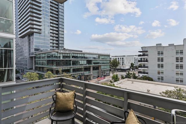 527 10th Ave, San Diego CA: https://media.crmls.org/mediaz/40dbfc0f-c1e9-4734-bed6-07eb1d8bc9ad.jpg