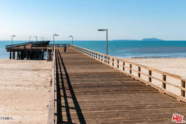 784 Seawind Way, Port Hueneme CA: https://media.crmls.org/mediaz/40dc2fb1-2cd8-4d8e-9f42-9c76ea8ed4d7.jpg
