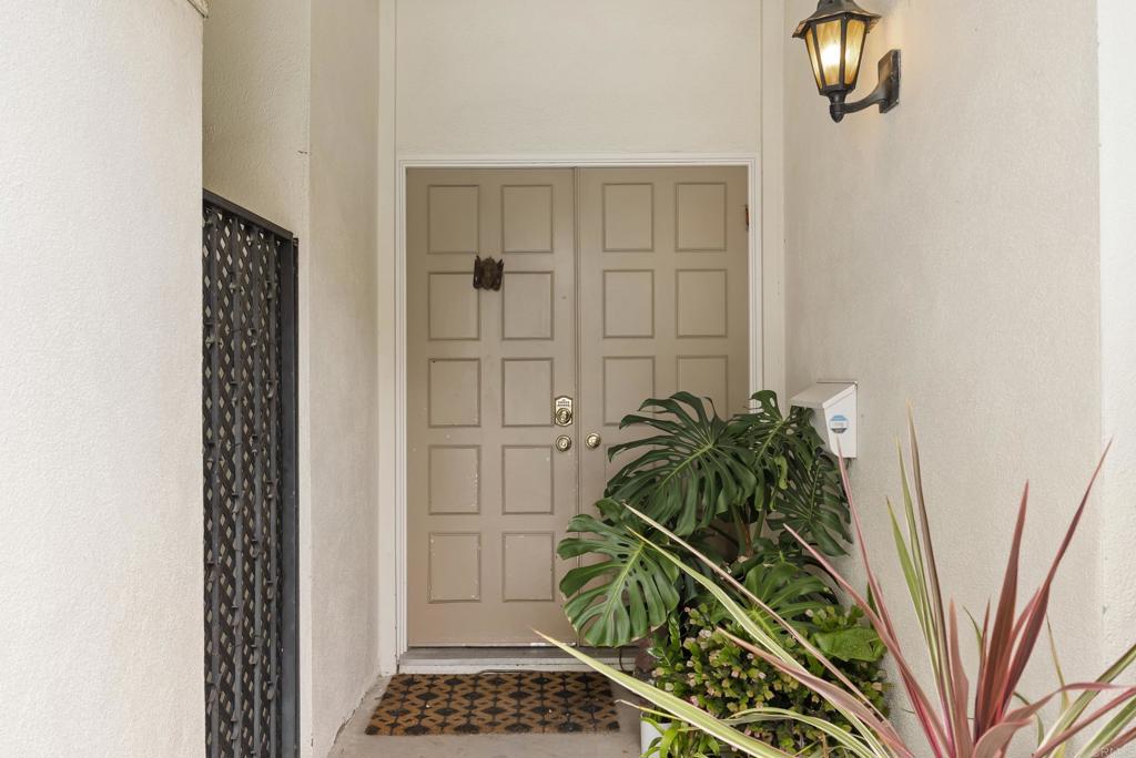 7063 Estrella De Mar Road - photo 8