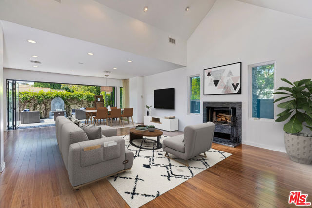 virtual staging