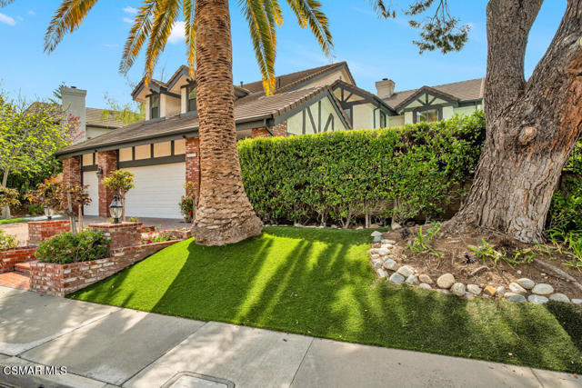 6057 Rainbow Hill Road, Agoura Hills CA: https://media.crmls.org/mediaz/40de40aa-d117-4d86-87eb-2a07b3aabf33.jpg