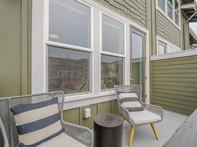 121 Aptos Village Way, Aptos CA: https://media.crmls.org/mediaz/40dec5c5-4d34-4747-bec2-b12cdaa795eb.jpg