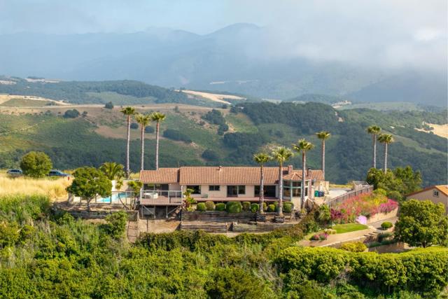 10955 Saddle Road, Monterey CA: https://media.crmls.org/mediaz/40df7542-815d-43fb-9a51-d985c3539a43.jpg