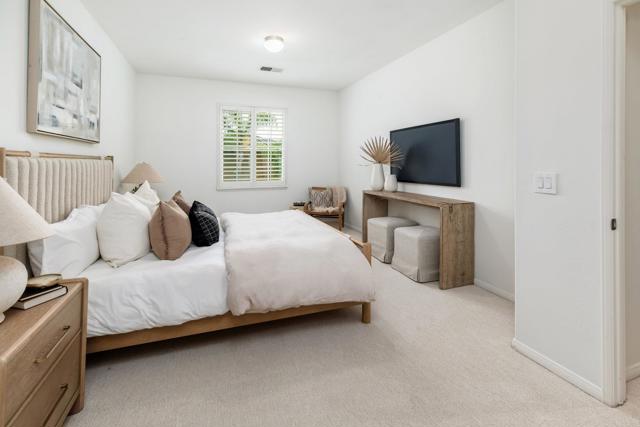 Detail Gallery Image 17 of 36 For 13009 Carita, San Diego,  CA 92130 - 3 Beds | 2/1 Baths